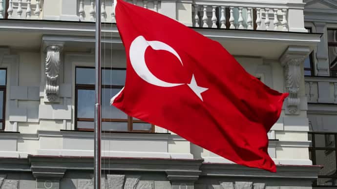 Turkish president Erdoğan assures Trump of support for decisive and direct efforts on war in Ukraine