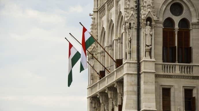 Hungary to join NATO coalition for mine clearance in Ukraine