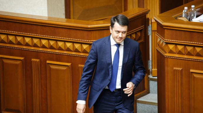 Разумков заявляет о давлении на своих единомышленников по указке из офиса Зеленского